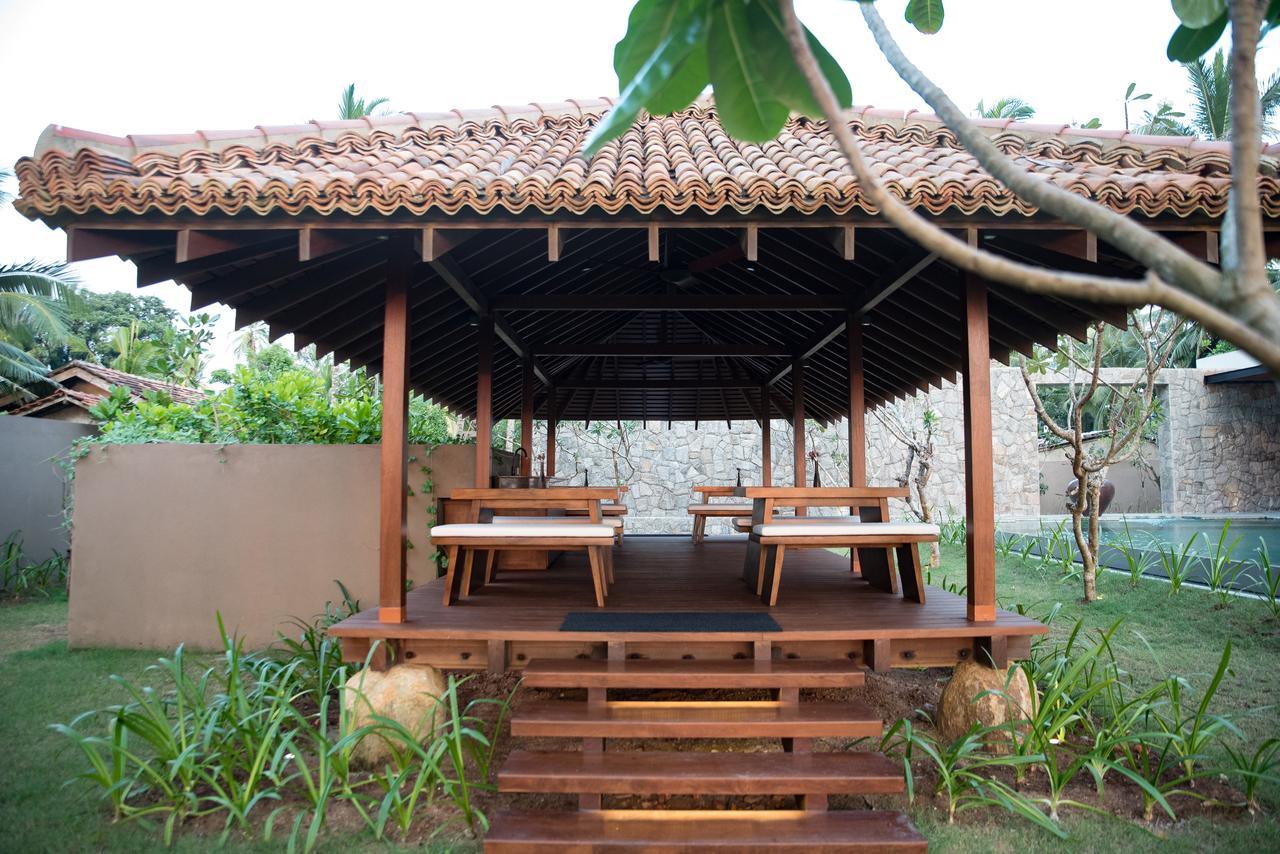 The Villa By Contemporary Ceylon Wadduwa Exterior foto