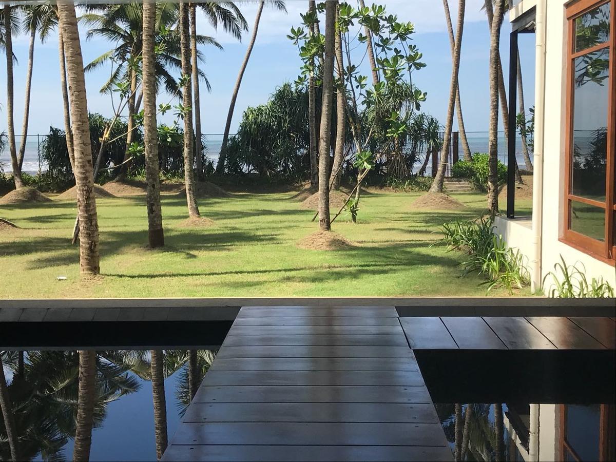 The Villa By Contemporary Ceylon Wadduwa Exterior foto